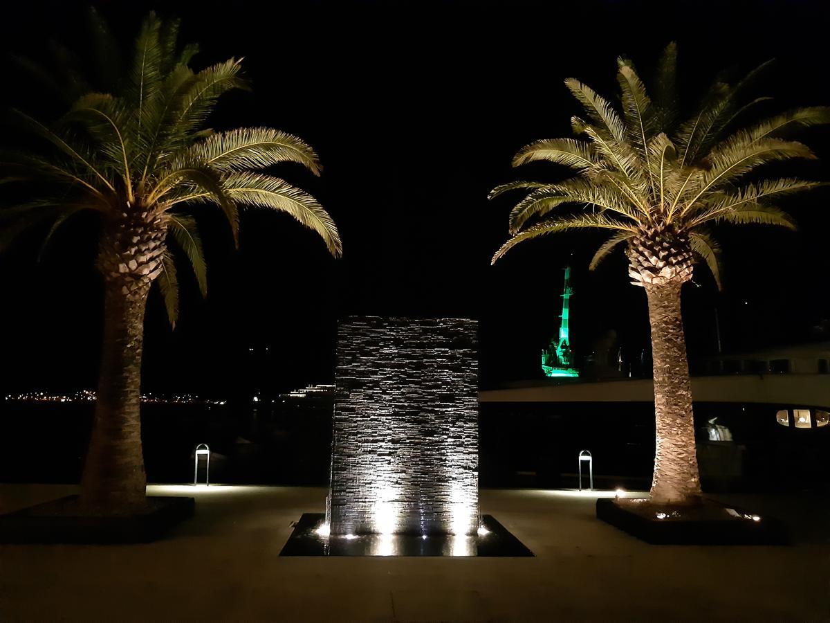 Apartments Ceca Tivat Exteriör bild